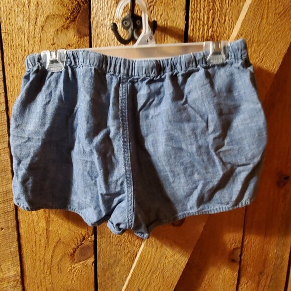 J Crew Shorts - Picture 4 of 5